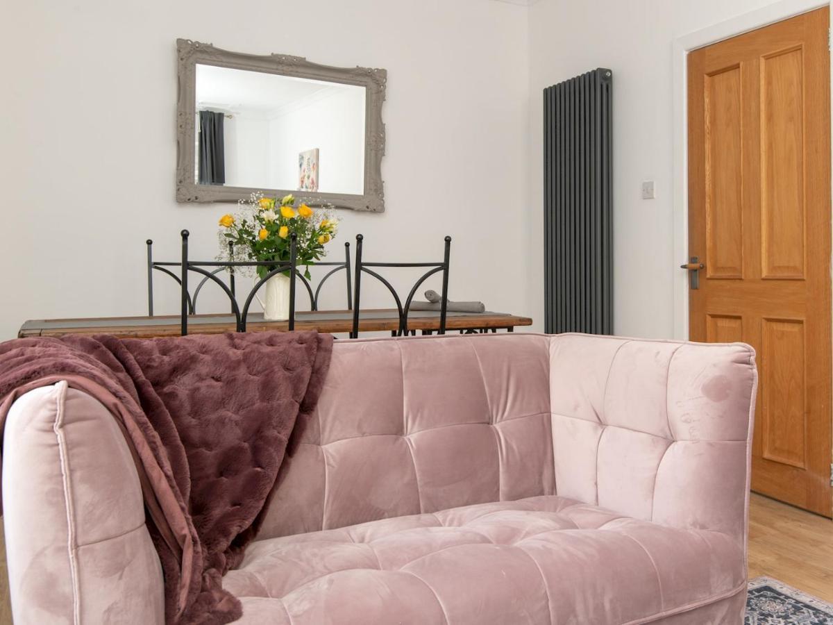 Pass The Keys Stylish 2 Bed Central Bath Apartment With Parking מראה חיצוני תמונה