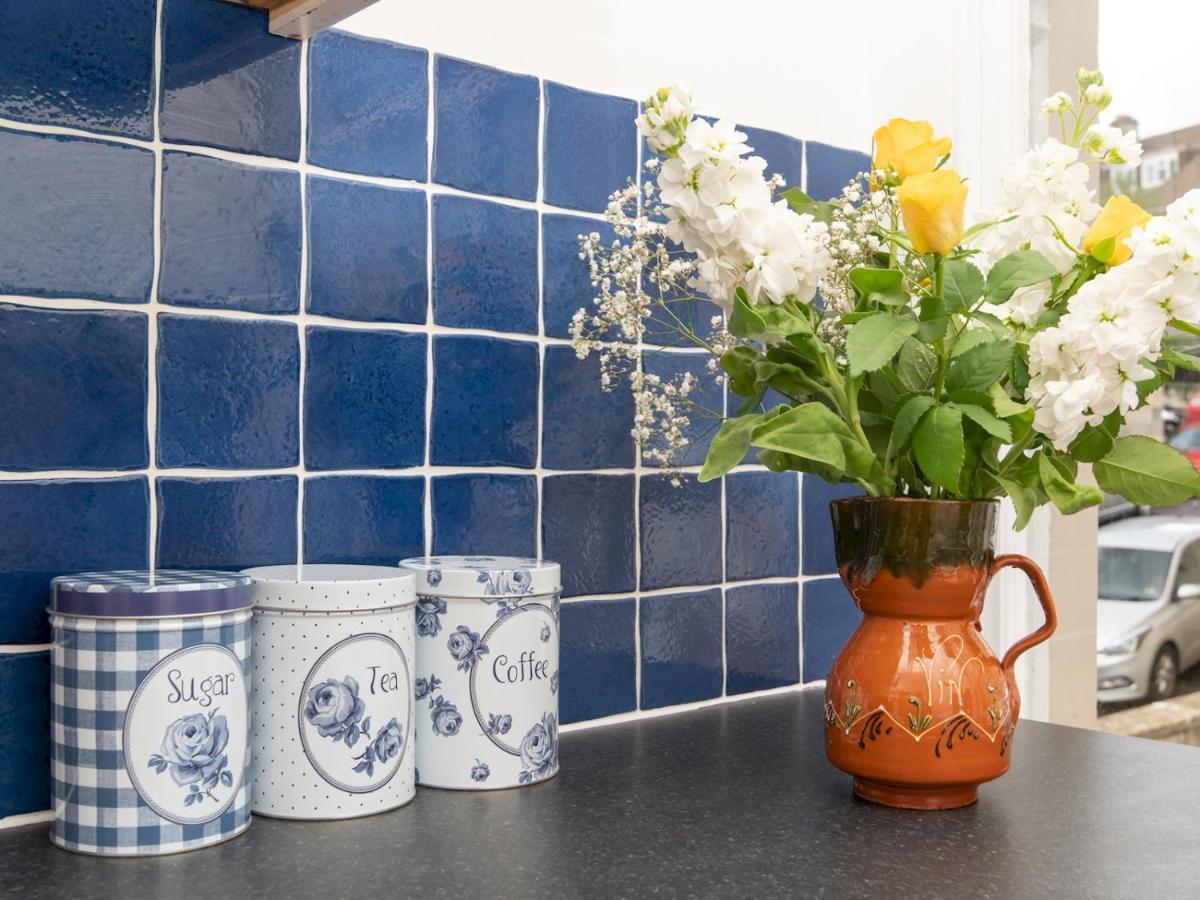 Pass The Keys Stylish 2 Bed Central Bath Apartment With Parking מראה חיצוני תמונה