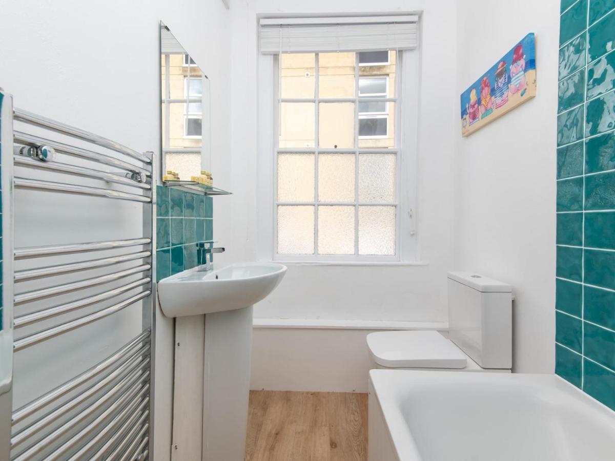 Pass The Keys Stylish 2 Bed Central Bath Apartment With Parking מראה חיצוני תמונה