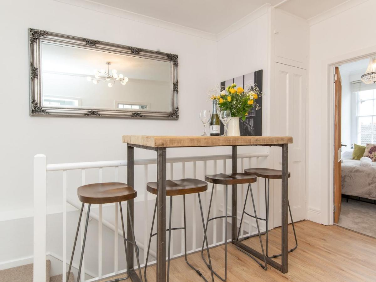 Pass The Keys Stylish 2 Bed Central Bath Apartment With Parking מראה חיצוני תמונה